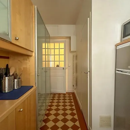 Flexliving - - Bachaumont 度假居 *